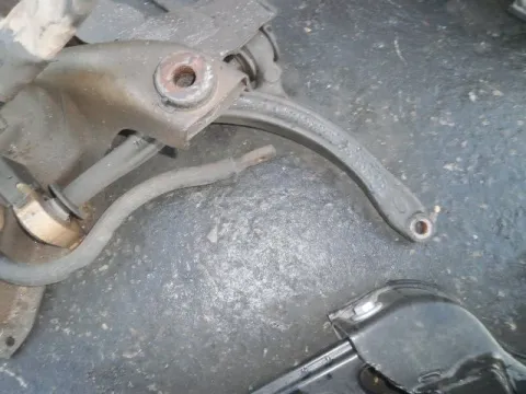 Ψαλίδι Εμπρός Δεξί για CITROEN C5 (2001 - 2004) (DC) Ψαλίδι Εμπρός Δεξί για CITROEN C5 (2001 - 2004) (DC)