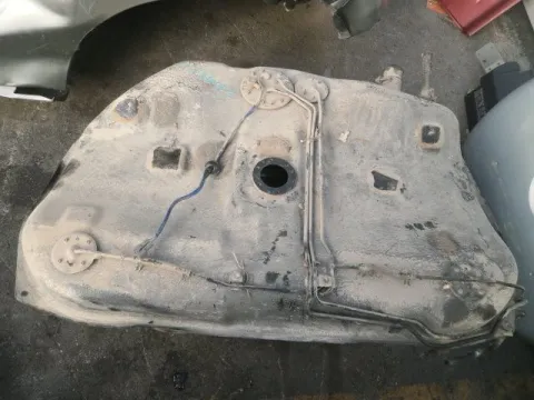 Δεξαμενή Καυσίμου (Ρεζερβουάρ) για TOYOTA CARINA (1987 - 1992) II (T170) *Δ* Δεξαμενή Καυσίμου (Ρεζερβουάρ) για TOYOTA CARINA (1987 - 1992) II (T170) *Δ*