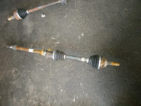 Ημιαξόνιο Εμπρός Δεξί για ALFA ROMEO MITO (2008 - 2011)