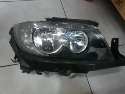 Φανάρι Εμπρός Δεξί για BMW 3 Series (2005 - 2008) (E90-1-2-3) Φανάρι Εμπρός Δεξί για BMW 3 Series (2005 - 2008) (E90-1-2-3)