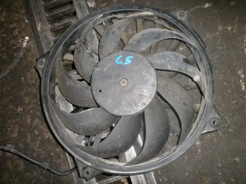 Βεντιλατέρ Ψυγείου Κινητήρα για CITROEN C5 (2001 - 2004) (DC) Βεντιλατέρ Ψυγείου Κινητήρα για CITROEN C5 (2001 - 2004) (DC)