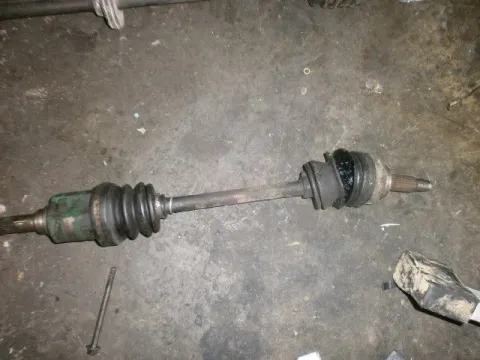 Ημιαξόνιο Εμπρός Αριστερό για MAZDA 121 (1990 - 1996) (DB) 1300 B3 petrol 72 16V , 1300 B3 petrol 53 16V Ημιαξόνιο Εμπρός Αριστερό για MAZDA 121 (1990 - 1996) (DB) 1300 B3 petrol 72 16V , 1300 B3 petrol 53 16V