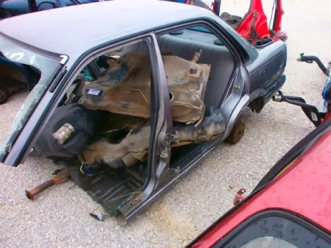 Τροπέτο Πίσω Με Άξονα για TOYOTA COROLLA (1987 - 1992) (EE90) Sedan - 4dr *Δ* -  Τροπέτο Πίσω Με Άξονα για TOYOTA COROLLA (1987 - 1992) (EE90) Sedan - 4dr *Δ* -