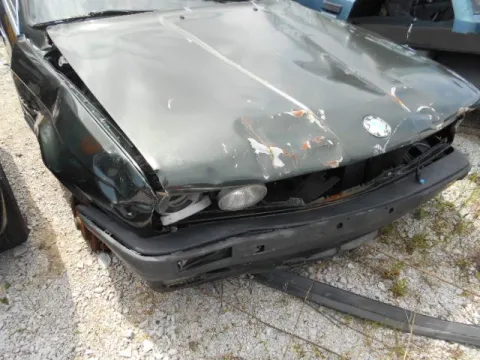 Τροπέτο Αμάξι κομπλέ Με Κορμό για BMW 3 Series (1988 - 1993) (M40) (E30) Sedan - 4dr *ΔΒ* -  Τροπέτο Αμάξι κομπλέ Με Κορμό για BMW 3 Series (1988 - 1993) (M40) (E30) Sedan - 4dr *ΔΒ* -