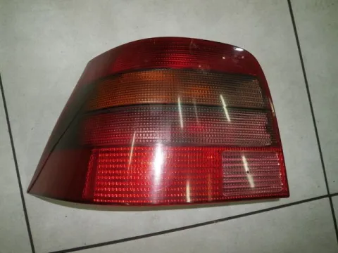Φανάρι Πίσω Αριστερό Φιμέ για VW GOLF (1998 - 2004) Mk4 (1J1) Ηatchback - 5dr , Hatchback - 3dr