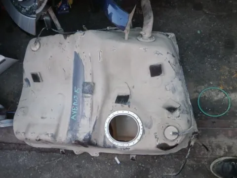 Δεξαμενή Καυσίμου (Ρεζερβουάρ) για TOYOTA AVENSIS (1997 - 2000) (T220) *Δ* Δεξαμενή Καυσίμου (Ρεζερβουάρ) για TOYOTA AVENSIS (1997 - 2000) (T220) *Δ*