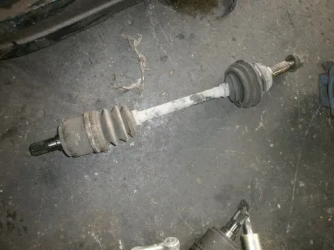 Ημιαξόνιο Εμπρός Αριστερό για HYUNDAI EXCEL (1990 - 1992) (X-2) 1500 G15B petrol 83 Injection , 1500 G15B Petrol 83 Injection Ημιαξόνιο Εμπρός Αριστερό για HYUNDAI EXCEL (1990 - 1992) (X-2) 1500 G15B petrol 83 Injection , 1500 G15B Petrol 83 Injection