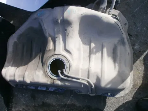 Δεξαμενή Καυσίμου (Ρεζερβουάρ) για NISSAN ALMERA (1998 - 2000) (N15) *Δ* (18321) Δεξαμενή Καυσίμου (Ρεζερβουάρ) για NISSAN ALMERA (1998 - 2000) (N15) *Δ* (18321)