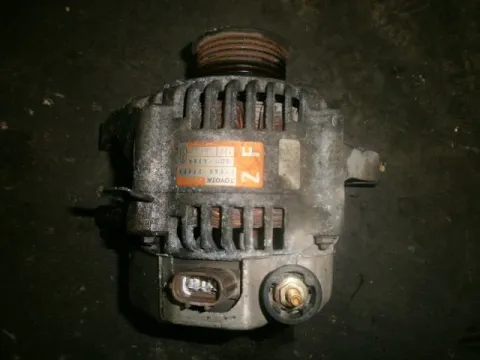 Δυναμό - Εναλλάκτης 2706022060 για TOYOTA COROLLA (2000 - 2002) (ZE111) 1400 4ZZ-FE Petrol 97 VVT-i Δυναμό - Εναλλάκτης 2706022060 για TOYOTA COROLLA (2000 - 2002) (ZE111) 1400 4ZZ-FE Petrol 97 VVT-i