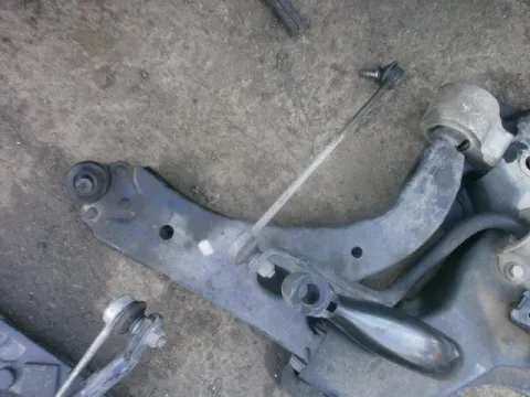 Ψαλίδι Εμπρός Δεξί για FORD FIESTA (2002 - 2005) Mk5a Ψαλίδι Εμπρός Δεξί για FORD FIESTA (2002 - 2005) Mk5a