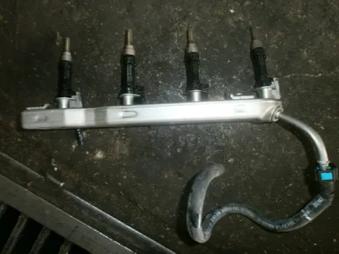 Μπεκιέρα για TOYOTA AURIS (2007 - 2009) E150 Μπεκιέρα για TOYOTA AURIS (2007 - 2009) E150