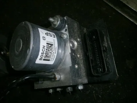 Μονάδα ABS 0265251233 για ALFA ROMEO MITO (2008 - 2011)