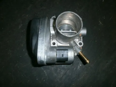 Σώμα Πεταλούδας (408238321006Ζ) για AUDI A2 (2000 - 2005), SEAT CORDOBA (1999 - 2002), IBIZA (2002 - 2006), (2006 - 2008), INCA (1996 - 2004), LEON (1999 - 2005), TOLEDO (1999 - 2005), SKODA FABIA (20 Σώμα Πεταλούδας (408238321006Ζ) για AUDI A2 (2000 - 2005), SEAT CORDOBA (1999 - 2002), IBIZA (2002 - 2006), (2006 - 2008), INCA (1996 - 2004), LEON (1999 - 2005), TOLEDO (1999 - 2005), SKODA FABIA (20