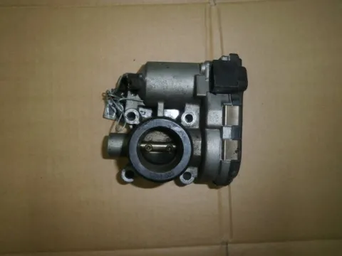 Σώμα Πεταλούδας (0003094V006) 600-700cc για SMART CROSSBLADE (2002- ) , ROADSTER (2003 - 2006) (452) , FORTWO (1999 - 2001) (CITY-COUPE) (S1) , (2000 - 2001) (CITY-CABRIO) (S1) , (2002 - 2003) (CITY-C Σώμα Πεταλούδας (0003094V006) 600-700cc για SMART CROSSBLADE (2002- ) , ROADSTER (2003 - 2006) (452) , FORTWO (1999 - 2001) (CITY-COUPE) (S1) , (2000 - 2001) (CITY-CABRIO) (S1) , (2002 - 2003) (CITY-C