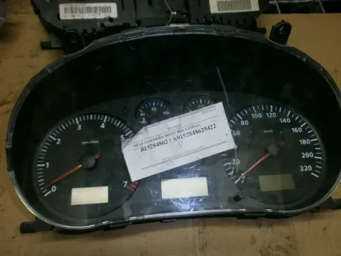 Κοντέρ W06K0920821C για SEAT CORDOBA (1999 - 2002) (6K) Κοντέρ W06K0920821C για SEAT CORDOBA (1999 - 2002) (6K)