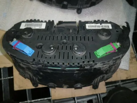 Κοντέρ W06K092085C / 88311292 για SEAT IBIZA (1999 - 2002) (6K) -  Κοντέρ W06K092085C / 88311292 για SEAT IBIZA (1999 - 2002) (6K) -