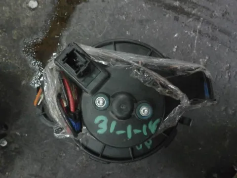 Μοτέρ Καλοριφέρ για PEUGEOT 307 (2001 - 2005) (3A) (3C) Μοτέρ Καλοριφέρ για PEUGEOT 307 (2001 - 2005) (3A) (3C)