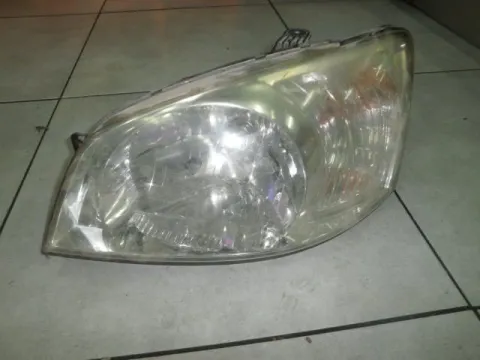 Φανάρι Εμπρός Αριστερό για HYUNDAI GETZ (2002 - 2005) (TB) Φανάρι Εμπρός Αριστερό για HYUNDAI GETZ (2002 - 2005) (TB)