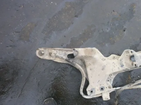 Ψαλίδι Εμπρός Αριστερό για FIAT UNO (1989 - 1993) (146) 1401 (160A1.046) Petrol 70 Ψαλίδι Εμπρός Αριστερό για FIAT UNO (1989 - 1993) (146) 1401 (160A1.046) Petrol 70
