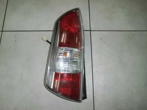 Φανάρι Πίσω Αριστερό για DAIHATSU SIRION (2006 - ) (M300) (M301) Φανάρι Πίσω Αριστερό για DAIHATSU SIRION (2006 - ) (M300) (M301)
