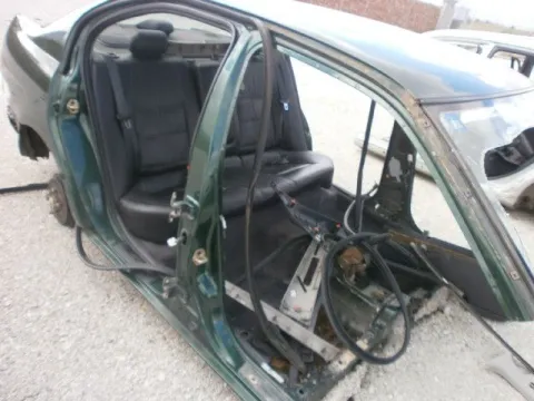 Τροπέτο Πίσω Με Άξονα για NISSAN PRIMERA (1996 - 1999) (P11) Sedan - 4dr *Δ* -  Τροπέτο Πίσω Με Άξονα για NISSAN PRIMERA (1996 - 1999) (P11) Sedan - 4dr *Δ* -