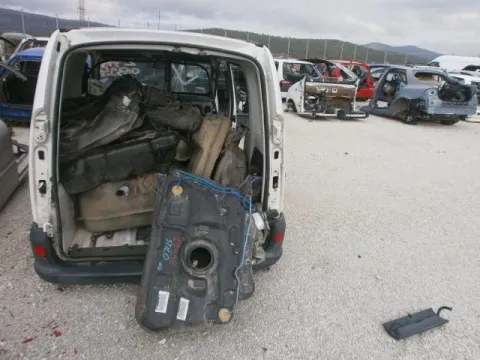 Τροπέτο Αμάξι κομπλέ για RENAULT KANGOO (1998 - 2003) (KC) *Δ* -  Τροπέτο Αμάξι κομπλέ για RENAULT KANGOO (1998 - 2003) (KC) *Δ* -
