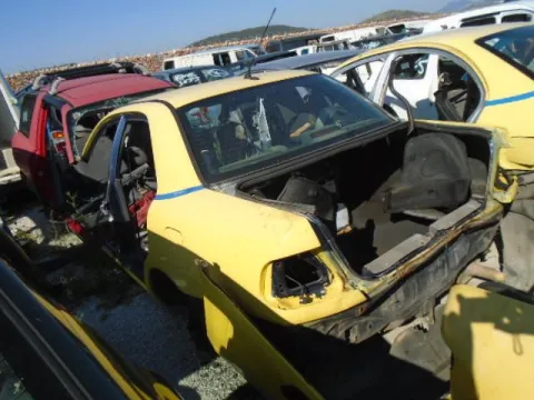 Τροπέτο Πίσω Με Άξονα για MITSUBISHI CARISMA (1999 - 2004) (DA) Sedan - 4dr *Δ* -  Τροπέτο Πίσω Με Άξονα για MITSUBISHI CARISMA (1999 - 2004) (DA) Sedan - 4dr *Δ* -