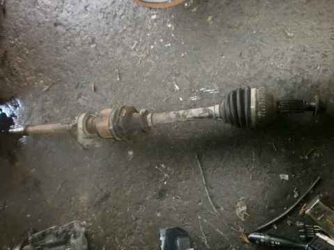 Ημιαξόνιο Εμπρός Δεξί Με ABS για FORD MONDEO (1996 - 2000) Mk2 1800 (RKB) Petrol 115 16V Ημιαξόνιο Εμπρός Δεξί Με ABS για FORD MONDEO (1996 - 2000) Mk2 1800 (RKB) Petrol 115 16V