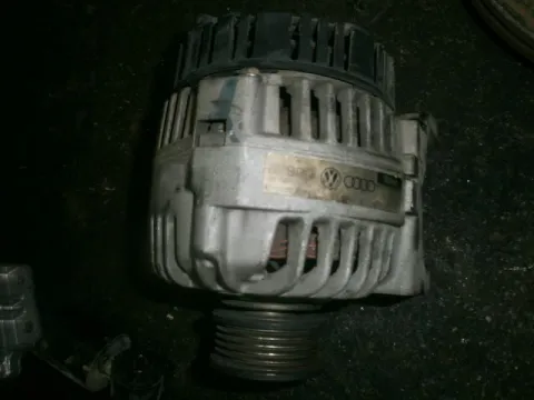 Δυναμό - Εναλλάκτης 058903016E για AUDI A4 (1995 - 1998) (8D) Δυναμό - Εναλλάκτης 058903016E για AUDI A4 (1995 - 1998) (8D)