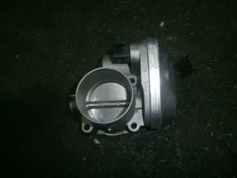 Σώμα Πεταλούδας 8200172134Β για RENAULT MEGANE (2002 - 2005) (LM) (KM) (EM) (CM) 1500 (K9K722) Diesel 82 dCi , 1500 (K9K729) Diesel 101 dCi Σώμα Πεταλούδας 8200172134Β για RENAULT MEGANE (2002 - 2005) (LM) (KM) (EM) (CM) 1500 (K9K722) Diesel 82 dCi , 1500 (K9K729) Diesel 101 dCi