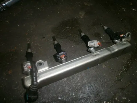 Μπεκιέρα για TOYOTA YARIS (2009 - 2012) (XP90) 1300 (1NR-FE) Petrol 100 (NSP90) Μπεκιέρα για TOYOTA YARIS (2009 - 2012) (XP90) 1300 (1NR-FE) Petrol 100 (NSP90)