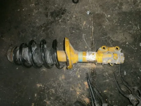 Αμορτισέρ για VW POLO (1994 - 1999) (6N1) Αμορτισέρ για VW POLO (1994 - 1999) (6N1)