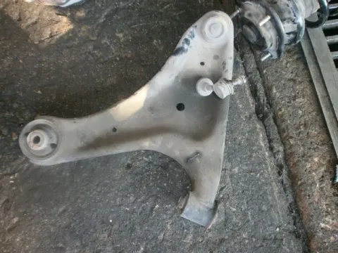 Ψαλίδι Εμπρός Αριστερό για DAIHATSU TERIOS (2009- ) 1300 (K3-VE) petrol 86 (J211) 4WD Ψαλίδι Εμπρός Αριστερό για DAIHATSU TERIOS (2009- ) 1300 (K3-VE) petrol 86 (J211) 4WD