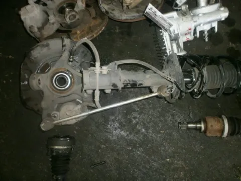 Άκρο Πλήρες Εμπρός Αριστερό Με ABS για TOYOTA YARIS (2006 - 2009) (KL9) Άκρο Πλήρες Εμπρός Αριστερό Με ABS για TOYOTA YARIS (2006 - 2009) (KL9)