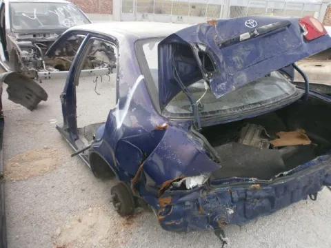 Τροπέτο Πίσω Με Άξονα για TOYOTA COROLLA (1997 - 1999) (A111) Sedan - 4dr , (2000 - 2002) (ZE111) *ΔΒ* -  Τροπέτο Πίσω Με Άξονα για TOYOTA COROLLA (1997 - 1999) (A111) Sedan - 4dr , (2000 - 2002) (ZE111) *ΔΒ* -