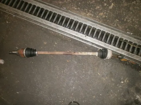 Ημιαξόνιο Εμπρός Δεξί για CITROEN C1 (2005 - 2008) (P) , PEUGEOT 107 (2006 - 2009) , TOYOTA AYGO (2005 - 2009) (B10) Ημιαξόνιο Εμπρός Δεξί για CITROEN C1 (2005 - 2008) (P) , PEUGEOT 107 (2006 - 2009) , TOYOTA AYGO (2005 - 2009) (B10)