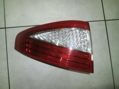 Φανάρι Πίσω Αριστερό για FORD MONDEO (2007 - 2010) Mk4a (BA7 - CD345) Sedan - 4dr Φανάρι Πίσω Αριστερό για FORD MONDEO (2007 - 2010) Mk4a (BA7 - CD345) Sedan - 4dr