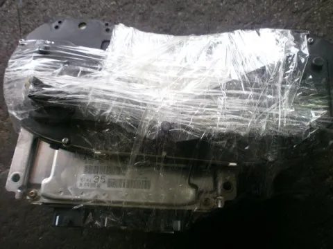 Εγκέφαλος Κινητήρα Σετ 0261206943 / 9647480500 / ME74435 για PEUGEOT 307 (2001 - 2005) (3A) (3C) Εγκέφαλος Κινητήρα Σετ 0261206943 / 9647480500 / ME74435 για PEUGEOT 307 (2001 - 2005) (3A) (3C)