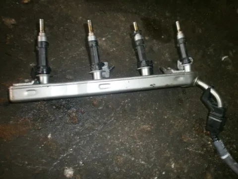 Μπεκιέρα για TOYOTA AURIS (2007 - 2009) E150 Μπεκιέρα για TOYOTA AURIS (2007 - 2009) E150