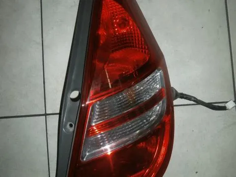 Φανάρι Πίσω Δεξί Τσέχικο (2R) για HYUNDAI i30 (2007 - 2012) Hatchback - 5dr Φανάρι Πίσω Δεξί Τσέχικο (2R) για HYUNDAI i30 (2007 - 2012) Hatchback - 5dr
