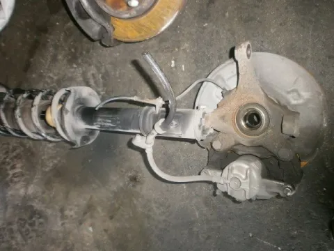Άκρο Πλήρες Εμπρός Δεξί Με ABS για MITSUBISHI COLT (2008 - ) (JZ3) Άκρο Πλήρες Εμπρός Δεξί Με ABS για MITSUBISHI COLT (2008 - ) (JZ3)