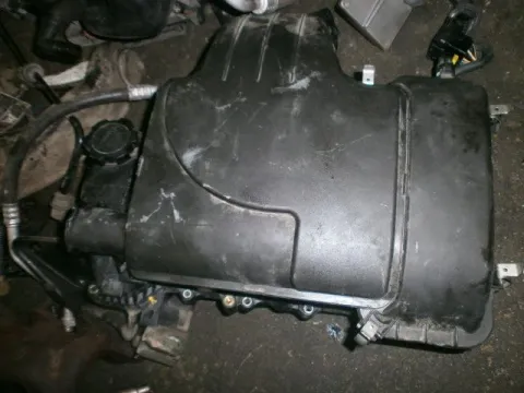 Ψευτοκάπακο Κινητήρα για CITROEN C1 (2005 - 2008) (P) , TOYOTA AYGO (2005 - 2009) (B10) , PEUGEOT 107 (2006 - 2009) Ψευτοκάπακο Κινητήρα για CITROEN C1 (2005 - 2008) (P) , TOYOTA AYGO (2005 - 2009) (B10) , PEUGEOT 107 (2006 - 2009)