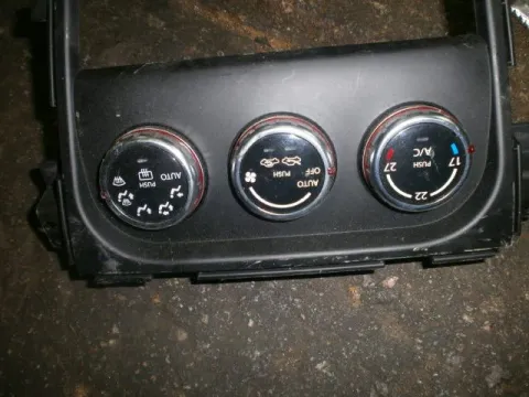 Χειριστήρια Καλοριφέρ για SUZUKI SX4 (2010 - 2013) (RW) Χειριστήρια Καλοριφέρ για SUZUKI SX4 (2010 - 2013) (RW)