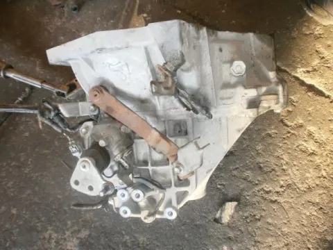 Κιβώτιο Ταχυτήτων (Σασμάν) Χειροκίνητο για TOYOTA AYGO (2005 - 2009) (B10) 1000 1KR-FE petrol 68 KGB10 , (2009 - 2013) (B10) , 1000 (1KR-FE) petrol 68 (KGB10) , CITROEN C1 (2005 - 2008) (P) 1000 (1KR- Κιβώτιο Ταχυτήτων (Σασμάν) Χειροκίνητο για TOYOTA AYGO (2005 - 2009) (B10) 1000 1KR-FE petrol 68 KGB10 , (2009 - 2013) (B10) , 1000 (1KR-FE) petrol 68 (KGB10) , CITROEN C1 (2005 - 2008) (P) 1000 (1KR-