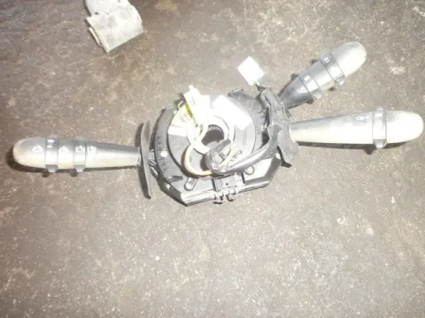 Διακόπτης Φώτων για ALFA ROMEO 147 (2000 - 2004) (937) Διακόπτης Φώτων για ALFA ROMEO 147 (2000 - 2004) (937)