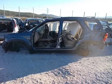 Τροπέτο Πίσω Με Άξονα Με Θόλους Σασί για FORD MAVERICK (2001 - 2005) , (2005 - ) *Δ* -  Τροπέτο Πίσω Με Άξονα Με Θόλους Σασί για FORD MAVERICK (2001 - 2005) , (2005 - ) *Δ* -