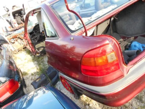 Τροπέτο Αμάξι κομπλέ για OPEL ASTRA (1991 - 1994) F Sedan - 4dr *Δ* -  Τροπέτο Αμάξι κομπλέ για OPEL ASTRA (1991 - 1994) F Sedan - 4dr *Δ* -