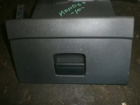 Ντουλαπάκι για FORD MONDEO (2007 - 2010) Mk4a (BA7 - CD345) *Γ* Ντουλαπάκι για FORD MONDEO (2007 - 2010) Mk4a (BA7 - CD345) *Γ*