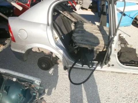 Τροπέτο Πίσω Με Άξονα για OPEL ASTRA (1998 - 2004) G Ηatchback - 5dr *Δ* Τροπέτο Πίσω Με Άξονα για OPEL ASTRA (1998 - 2004) G Ηatchback - 5dr *Δ*