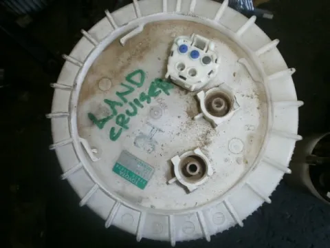 Αντλία Καυσίμου (Τρόμπα) Βενζίνη 7702035070 για TOYOTA LAND CRUISER (2003 - 2009) _J120_ 4000 1GR-FE petrol 249 GRJ12